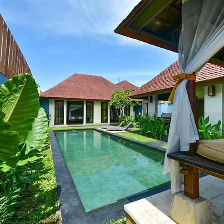 The Khayangan Dreams Villa Umalas Kerobokan Exterior foto