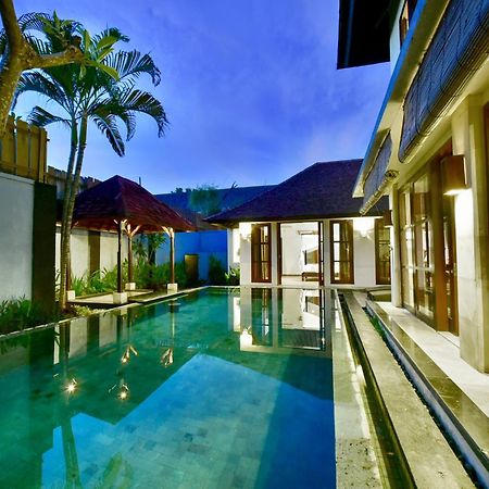 The Khayangan Dreams Villa Umalas Kerobokan Exterior foto