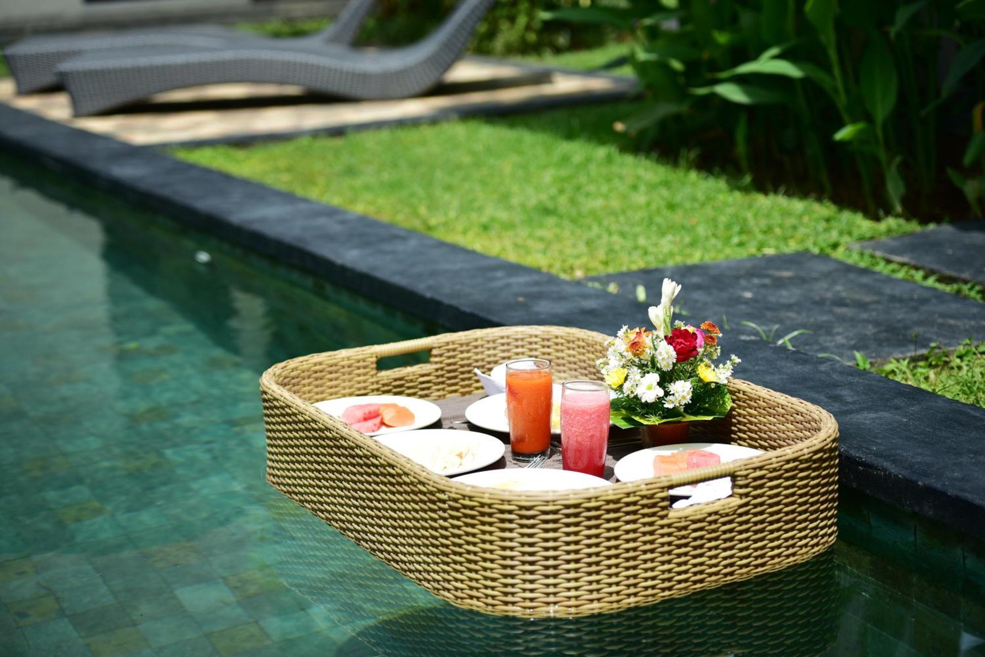 The Khayangan Dreams Villa Umalas Kerobokan Exterior foto