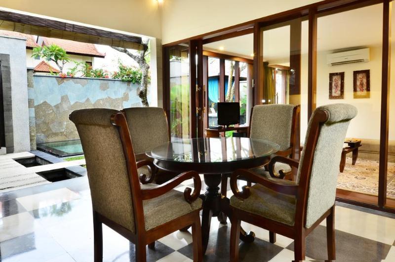 The Khayangan Dreams Villa Umalas Kerobokan Exterior foto
