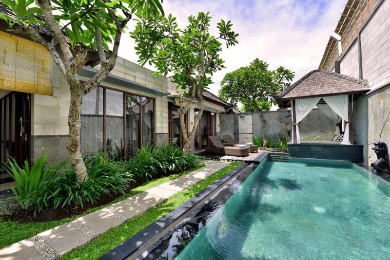 The Khayangan Dreams Villa Umalas Kerobokan Exterior foto